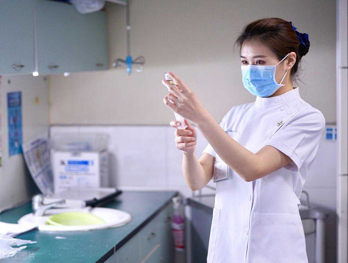 三通管连接方法这样改良一下，好用多了