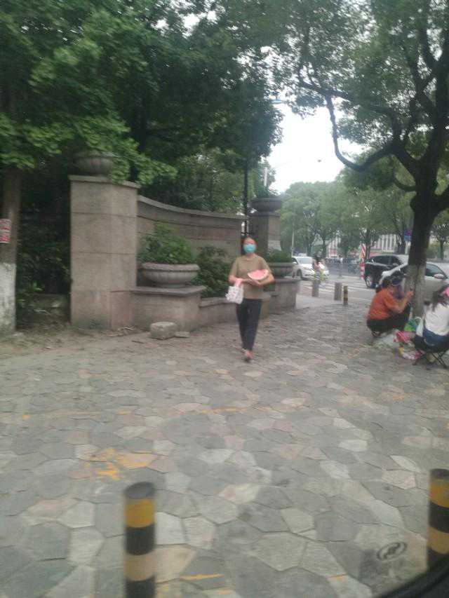 苏州游，开眼一景，家家都有除湿机