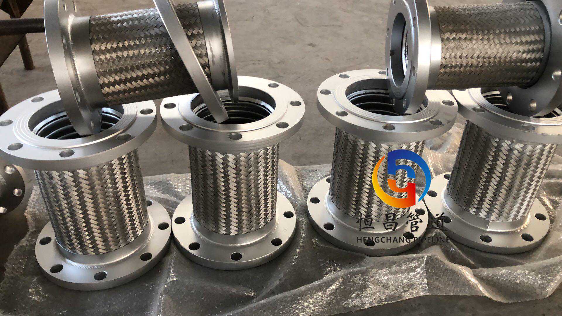 波纹金属补偿器的结构与优缺点