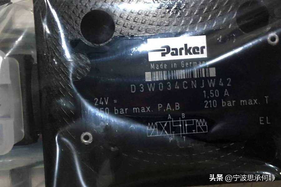 美国parker派克电磁阀D3W034CNJW