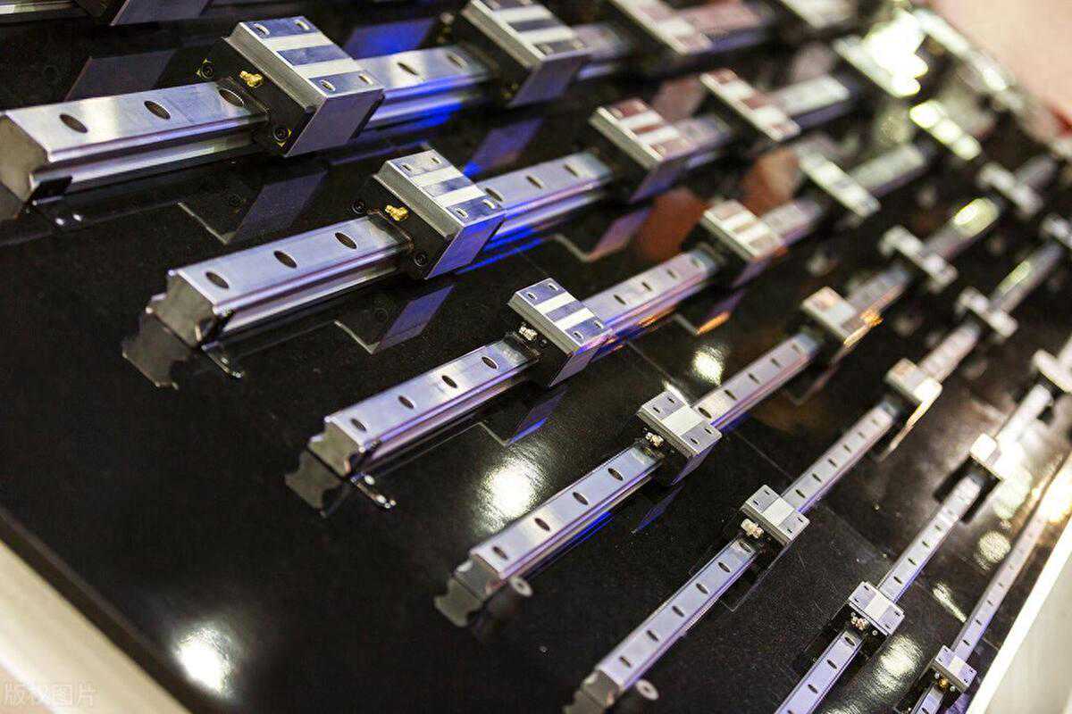 干货丨直线导轨滑块的安装方法