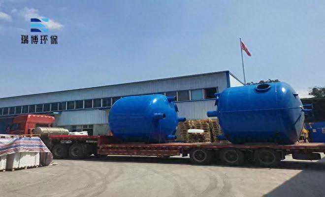 阐述了循环水纤维过滤器的工作原理及主要用途
