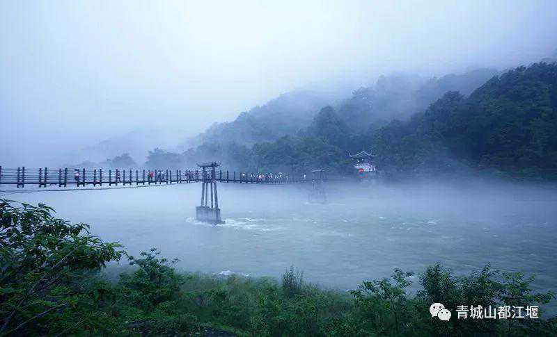 穿越古今，都江堰的这三座古桥你了解多少？