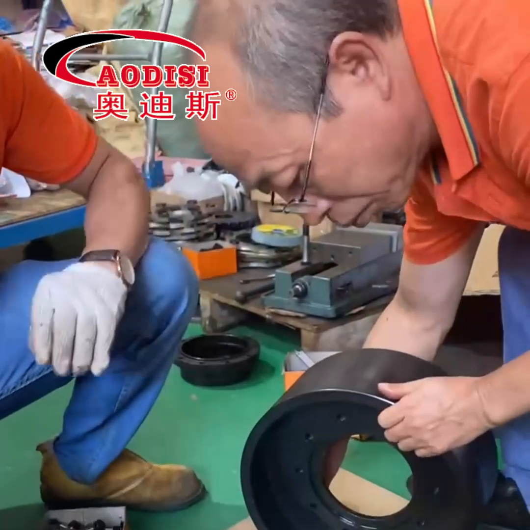 齿式联轴器与柱销联轴器的不同   #生产厂家