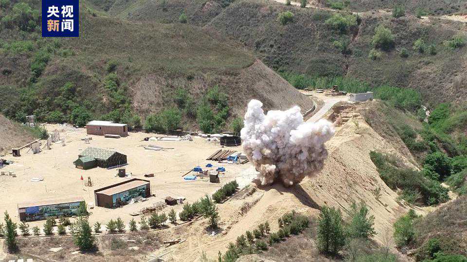 国内首次！爆破试验成功！