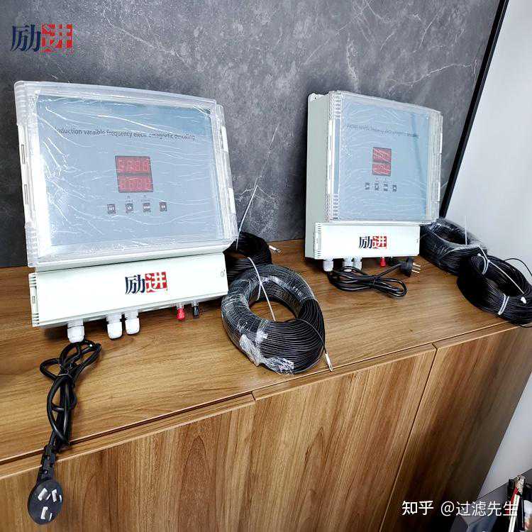 广谱感应水处理器管道式详细介绍
