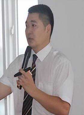 李坚老师简介