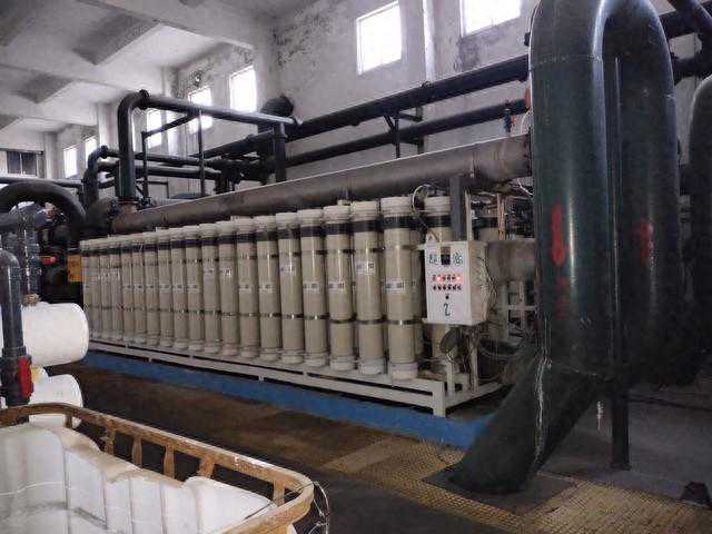 只需要2升水，氢发生器就可以为你家供电