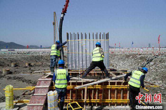 亚洲单机容量最大燃气发电项目开工建设