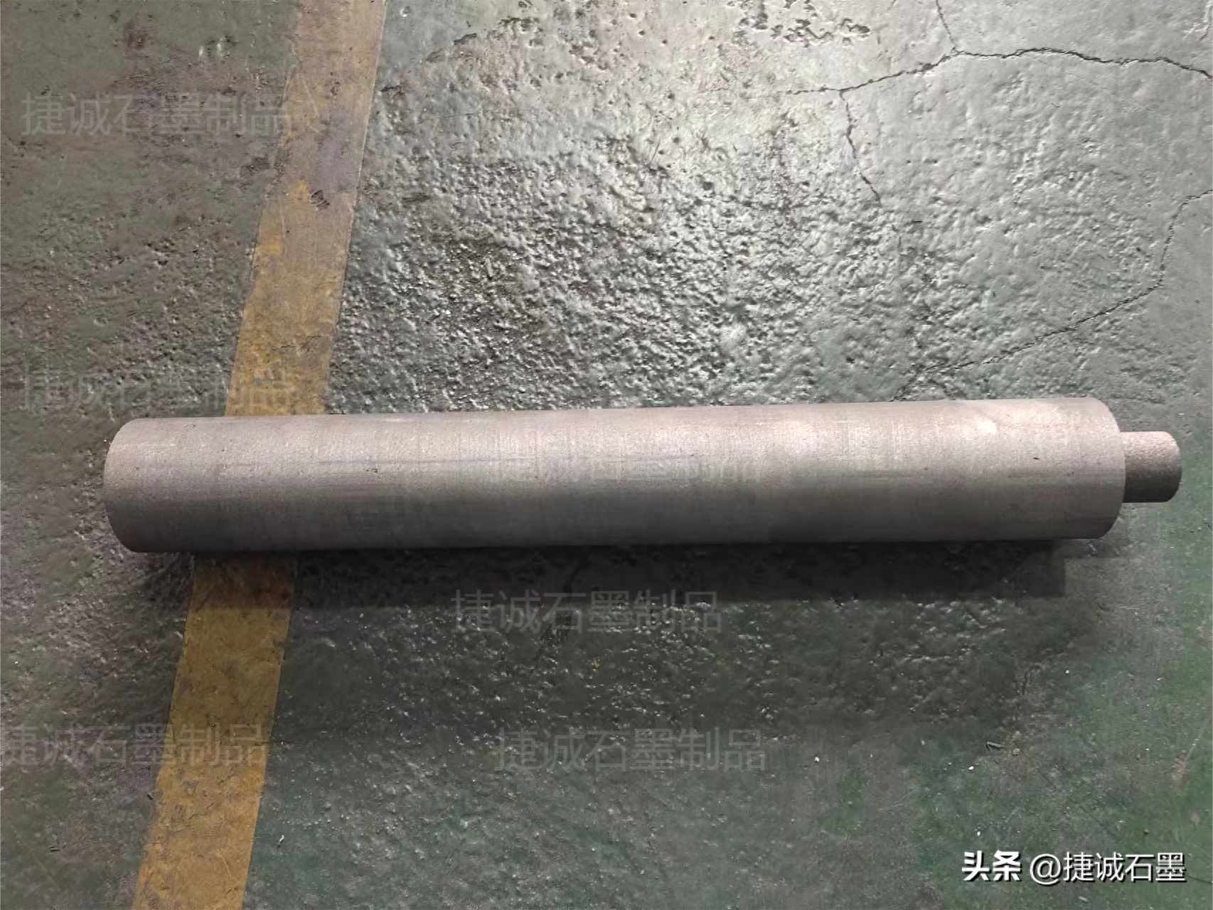 真空淬火炉石墨件真空炉石墨立柱的基本性能是什么？
