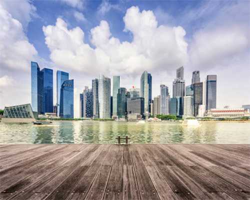 金嗓子要退市，传奇女老板成了“老赖”！她是如何打烂一手好牌的？